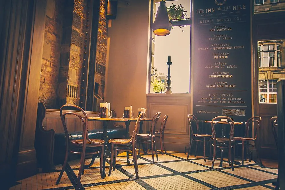 אדינבורו The Inn On The Mile